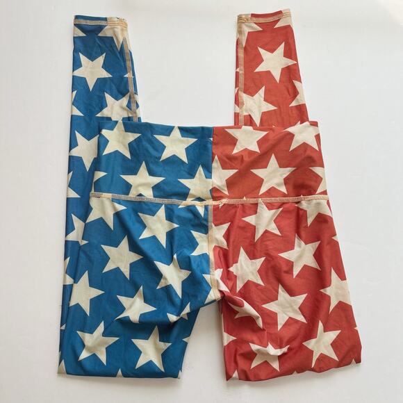 teeki Star Power Hot Pant Legging - Picture 3 of 5